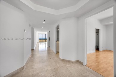 Rarely available Direct Oceanfront 2 bedroom / 2 bath slope unit - photo 18