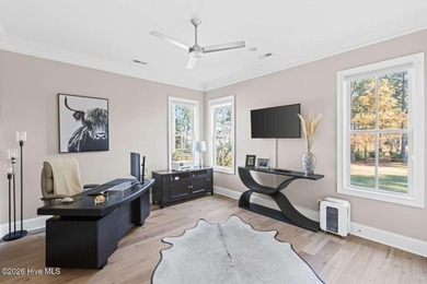NEW | WATER-ACCENTUATED | MOVE-IN-READY An extraordinary coastal - photo 23