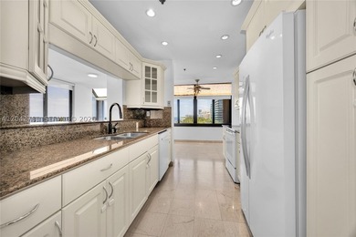 Rarely available Direct Oceanfront 2 bedroom / 2 bath slope unit - photo 25
