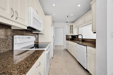 Rarely available Direct Oceanfront 2 bedroom / 2 bath slope unit - photo 26