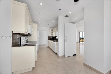 Rarely available Direct Oceanfront 2 bedroom / 2 bath slope unit - photo 27