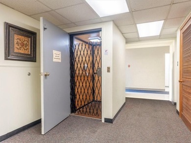This 25,000+ SF building located on a main arterial in South St - photo 31
