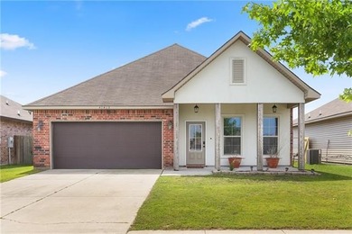 (private lake, pond, coastal) Home For Sale in Prairieville Louisiana