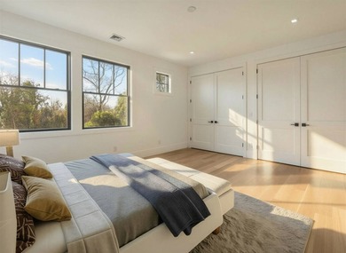 Introducing 110 Crescent Court: a newly completed architectural - photo 32