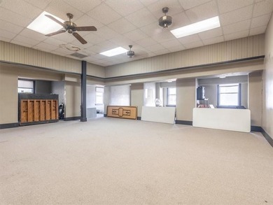 This 25,000+ SF building located on a main arterial in South St - photo 33