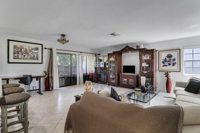 Step into this beautifully updated 3 bedroom, 2 bathroom home in - photo 10