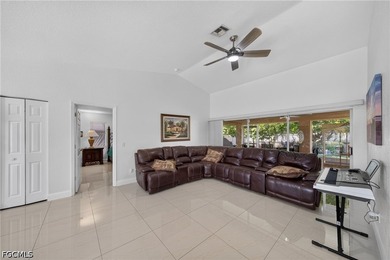 Beautifully remodeled 3-bedroom, 2-bath home offering modern - photo 4