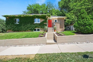 Lake Mendota Home For Sale in Madison Wisconsin