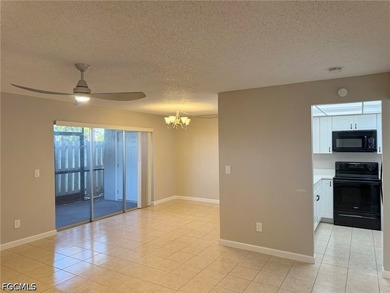Fabulous one-bedroom, one-full-bathroom condo now available! - photo 3