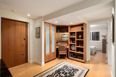 THE SEASTRAND, Waterfront Luxury in Dundarave Village Experience - photo 22