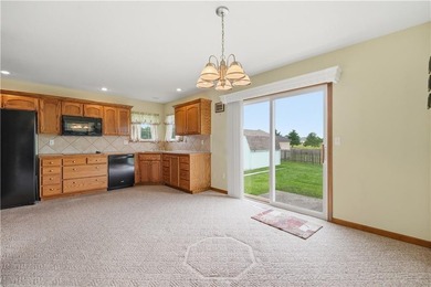 Welcome to this meticulously maintained, one-owner Ranch home in - photo 8