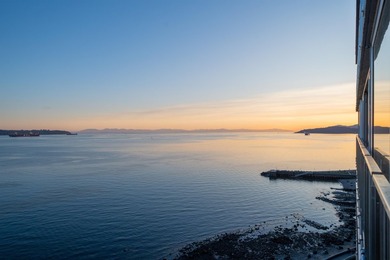 THE SEASTRAND, Waterfront Luxury in Dundarave Village Experience - photo 35