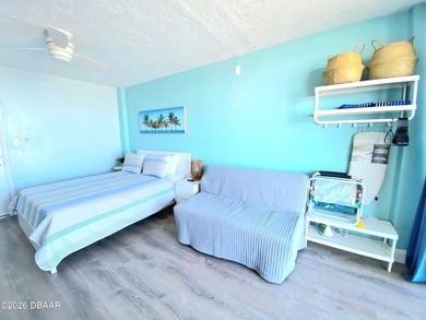 DIRECT OCEANFRONT Unit, absolutely adorablepletely updated - photo 8