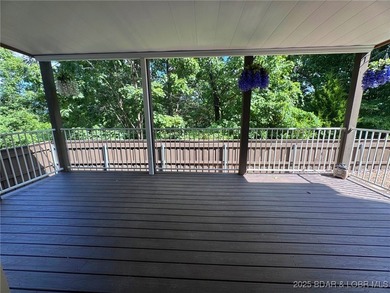 PRIME LOCATION in the heart of Osage Beach! IMPECCABLE - photo 39