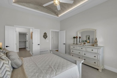 Seller will pay the first two years of HOA dues! This stunning - photo 15