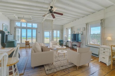 Commanding one of the most iconic oceanfront vantage points - photo 16
