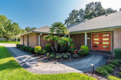 Positioned along the 18th Fairway of the Ocala National Golf - photo 8