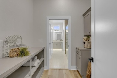 Seller will pay the first two years of HOA dues! This stunning - photo 19