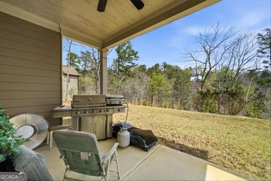 This true craftsman's style ranch located in the desirable lake - photo 23