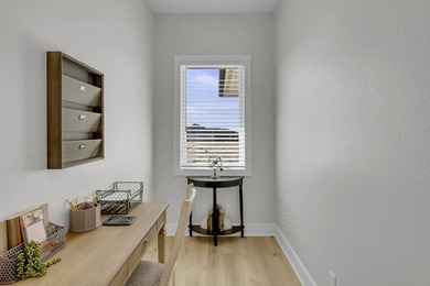 Seller will pay the first two years of HOA dues! This stunning - photo 26