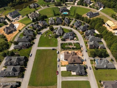 Building home sites are in short supply in Oak Ridge and the - photo 31