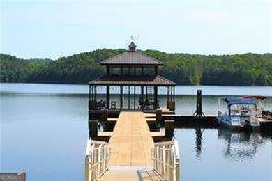This true craftsman's style ranch located in the desirable lake - photo 41