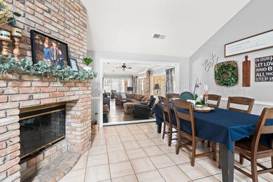 The heart of Hunsley Hills! This spacious 4-bedroom, 4-bath home - photo 11
