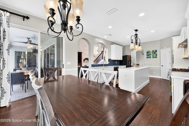You just found your new home!! This Executive Style 5 bedroom, 3 - photo 20