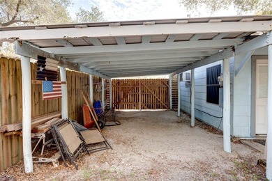 WELCOME! This cozy 2-bedroom, 1-bathroom home is a fantastic - photo 21
