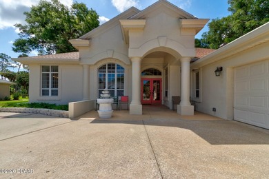 Nestled along the 6th hole of the prestigious Halifax Plantation - photo 1