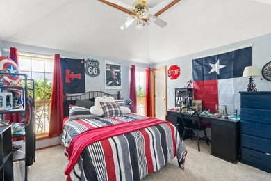 The heart of Hunsley Hills! This spacious 4-bedroom, 4-bath home - photo 32