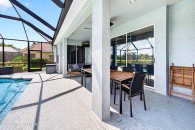 You just found your new home!! This Executive Style 5 bedroom, 3 - photo 32
