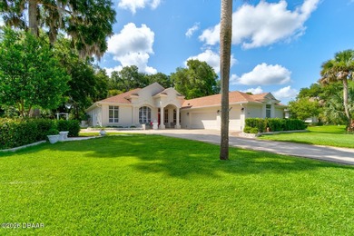 Nestled along the 6th hole of the prestigious Halifax Plantation - photo 4