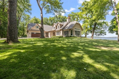 Lake Home For Sale in Nashotah, Wisconsin
