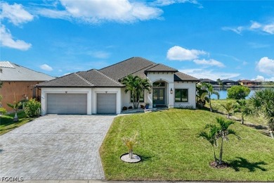 Rare combination of newer construction, panoramic open water - photo 7