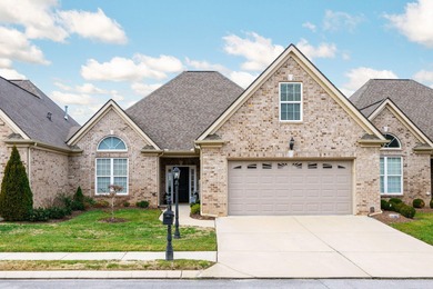 Lake Townhome/Townhouse For Sale in Hixson, Tennessee