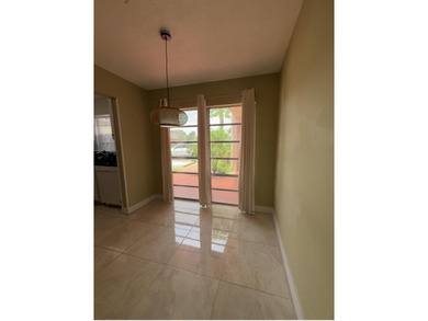 Ground Floor, 2 Bed | 2 Bath, Updated Kitchen, Updated Bathrooms - photo 12