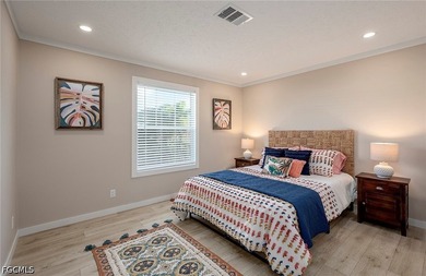 Welcome to this spacious 3-bedroom, 2-bath manufactured home - photo 15