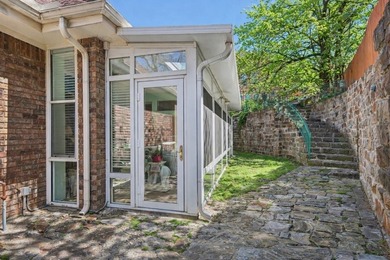 Timeless charm meets everyday functionality in this stately home - photo 19