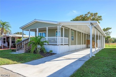 Welcome to this spacious 3-bedroom, 2-bath manufactured home - photo 21