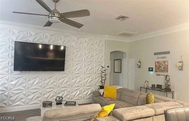 Welcome to this beautiful custom home city water & sewer/in the - photo 1