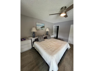 Totally renovated gorgeous Lancaster model in building 32 of - photo 24