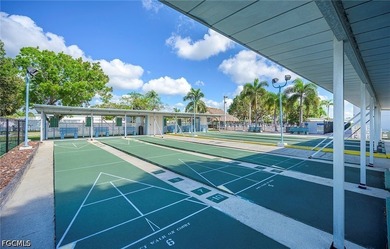 Welcome to this spacious 3-bedroom, 2-bath manufactured home - photo 29