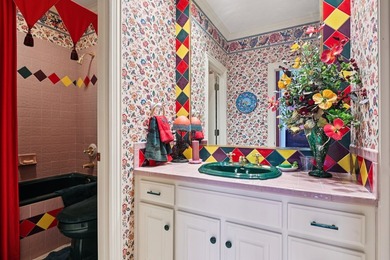 Timeless charm meets everyday functionality in this stately home - photo 29