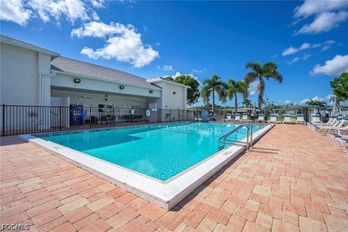 Welcome to this spacious 3-bedroom, 2-bath manufactured home - photo 33