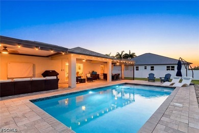 TURNKEY FURNISHED and moved-in ready, this exceptional SOUTHWEST - photo 3
