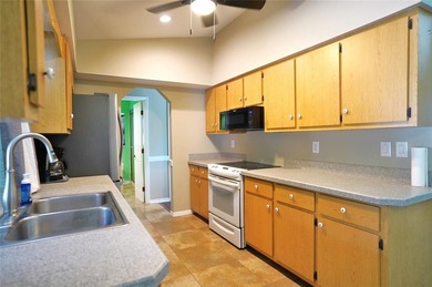 Pool home located in the heart of Port Charlotte on Midway, this - photo 10