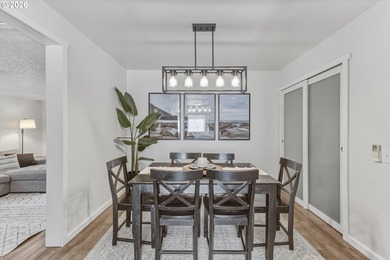 Immaculate, move-in ready cream-puff home that's been lovingly - photo 11