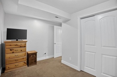 BACK ON MARKET at no fault of the property! Don't miss your - photo 19