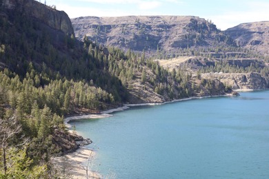 Lake Acreage For Sale in Creston, Washington